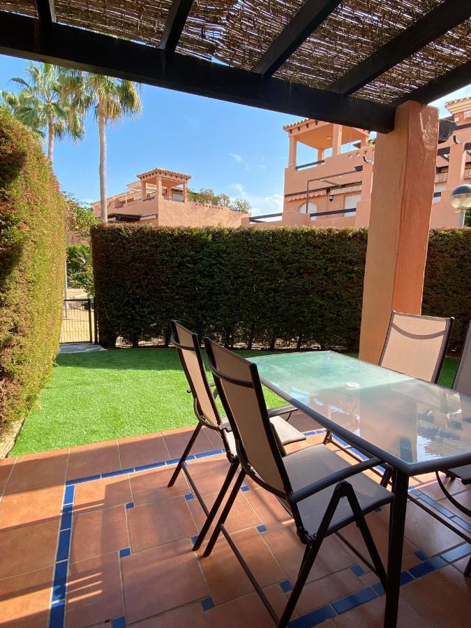Jardin Privado # Netflix # Playa A 8min # Wifi # Familia # Apartment