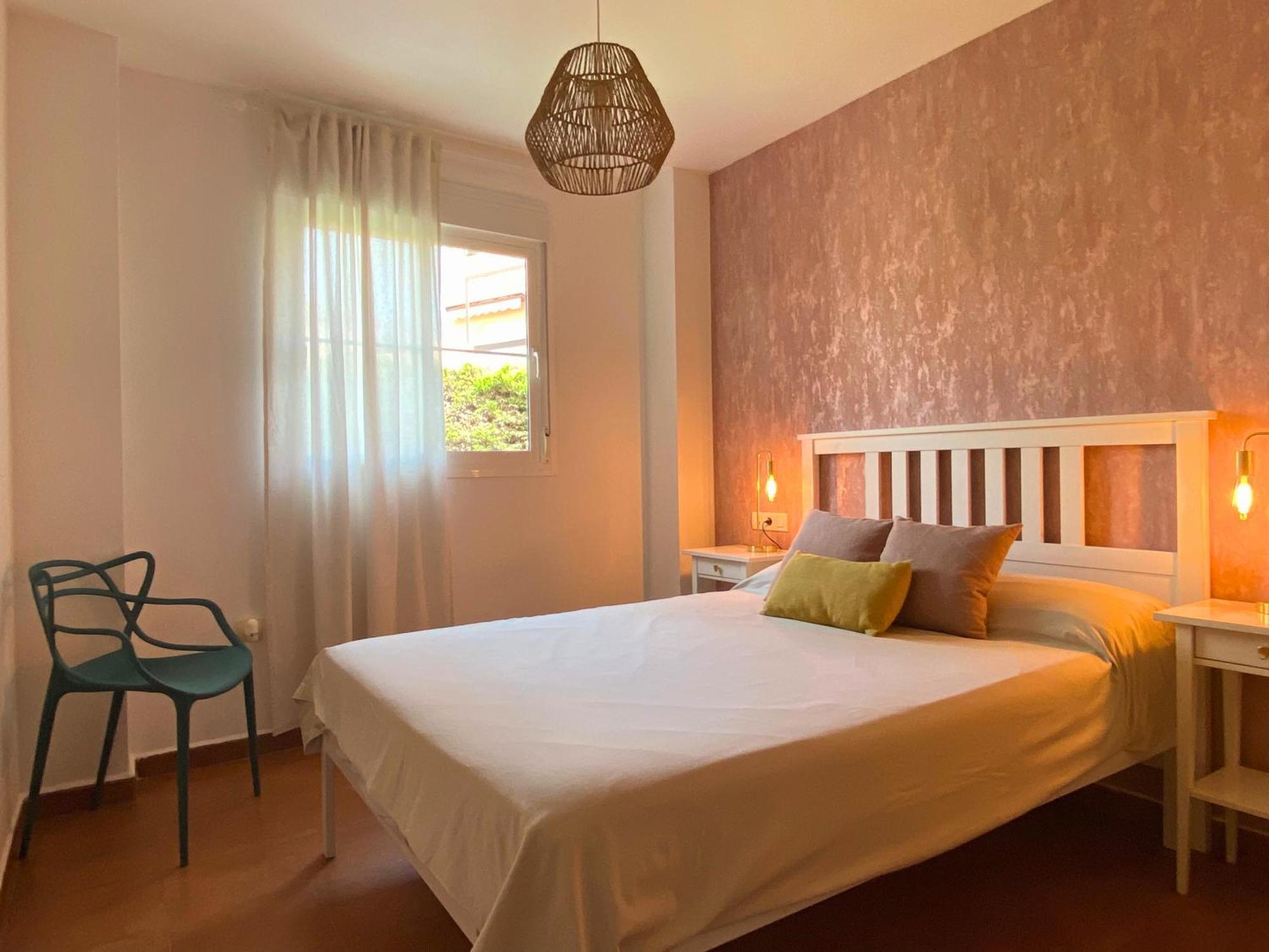 Apartment Jardin Privado # Netflix # Playa A 8min # Wifi # Familia #
